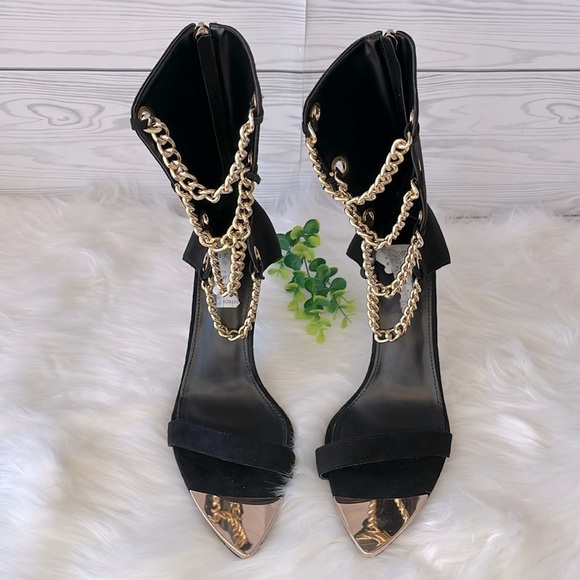 Azalea Wang Shoes - AZALEA WANG SHOW YOU THE WORLD STILETTO BOOTIE IN BLACK